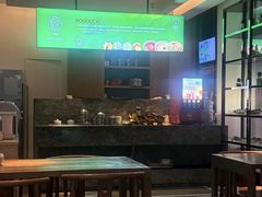 -新盈光·云会所(百丈东路店)