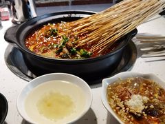 -钢管厂五区小郡肝串串香(奥克斯广场锦城万达店)