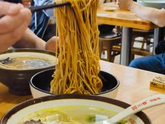 -小姜锅贴(凤凰街店)