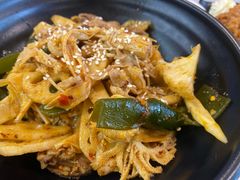 麻辣香锅-小川粤