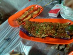 -覃记海鲜美食餐厅