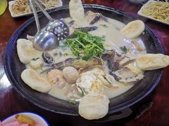 -丹水桥地锅鱼·翘嘴鲌·地方特色全鱼宴(丹江口大坝店)