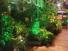 -胡桃里乐队酒馆(鎏嘉码头店)