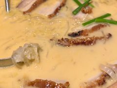 炉肉炖酸菜-青年公社烤鸭(熙悦天街店)