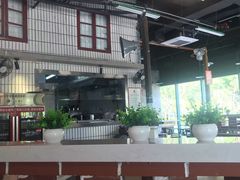 大堂-憨铁匠老火锅(龙岗万科里店)