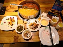 -蒙肥羊·酸汤潮牛·鲜牛肉火锅烤肉自助(岗顶店)