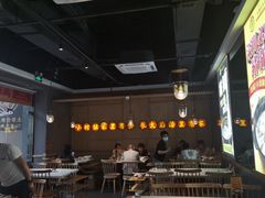 大堂-顺德公广东猪肚鸡·煲仔饭(白石洲店)