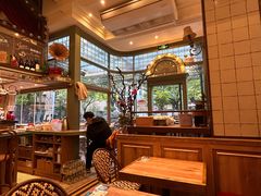 -玛格萝妮比萨屋(四平店)
