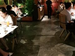 大堂-初蓉丨遇见新川菜(亲贤街荣耀店)