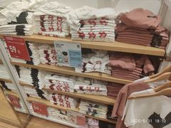 -优衣库(北京枫蓝国际广场店)
