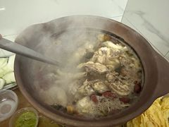 -威邵鸡煲(西华路总店)
