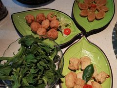 -一叶一世界·素食餐厅(锦华万达店)