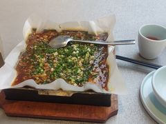 -有红鸡毛店·川菜(建设路店)