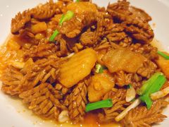 -闫府私房菜·老字号(恒隆店)