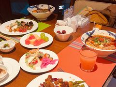 -岷山饭店-芝芝自助餐厅