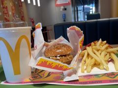 -麦当劳(欢乐谷店)