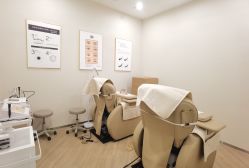 -爱睫物语·美甲美睫