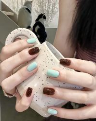 -桃色美甲沙龙