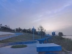 -灞河西岸滨河公园