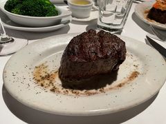 菲力牛排-茹丝葵经典牛排馆(上海外滩店)