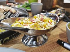 玉米沙拉-小米烤肉·和牛原切-创意韩料(东关店)