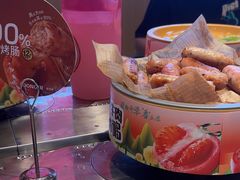 -龍歌自助小火锅(市北CBD万达店)
