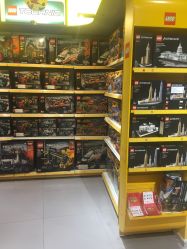 -乐高授权专卖店(朝阳大悦城店)