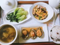 -莉泽月子中心(凯旋江景店)