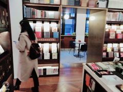 -思南书局(复兴中路店)