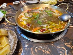 -顶顶汤火牛排火锅·经典铜锅涮肉