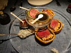 三重奏鱼子酱惠灵顿-弦月窗LUNETTE BY AMANDA(复兴路店)