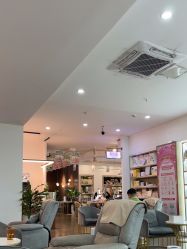 -十月日记高端孕妈妈摄影(黄金大厦店)