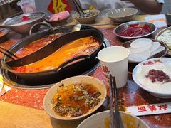 -赵美丽·重庆社区火锅·直营店(火车东站·中豪国际店)