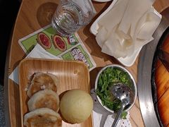 -咱屯子铁锅炖直营店(保利店)