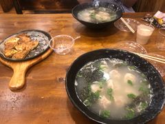 -老东镇啤酒屋海鲜加工·蒸汽海鲜·海鲜烧烤(台东店)