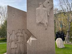 -上海市龙华烈士陵园