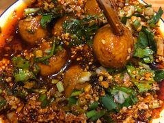 -拈签一笑黄牛肉辣卤串串