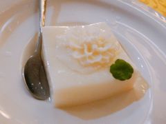 杏仁荷豆腐-堂宴·老厦门私房菜(1988仙岳总店)