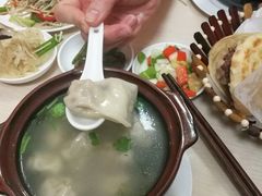 -闫家驴肉老店(华电一校店)