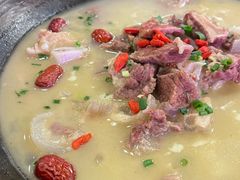 -霄汉牛三鲜湖北砂锅菜(万松园2店)