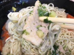 -全家便利店(杭州龙翔桥地铁站店)