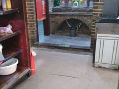-东口码头·烧鸽子·鱼头泡饼·地方菜(金鹰悦城店)