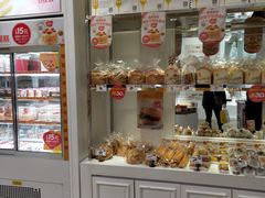 面包甜点陈列柜-味多美蛋糕(静安庄店)