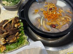 -九寨沟特色牦牛肉汤锅