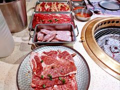 秘渍猪排-蚂蚁洞·烤肉大营地(上海静安大悦城店)