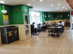 用餐区-麦当劳(季平店)