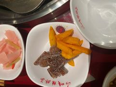免费小菜-山城辣妹子重庆火锅(呼家楼北街店)