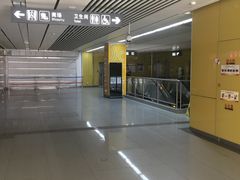 -阳澄湖中路(地铁站)