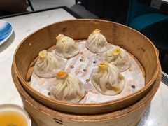 蟹粉小笼包-绿波廊(豫园店)