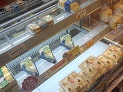 -昆明冠生园·蛋糕·面包(南强街店)